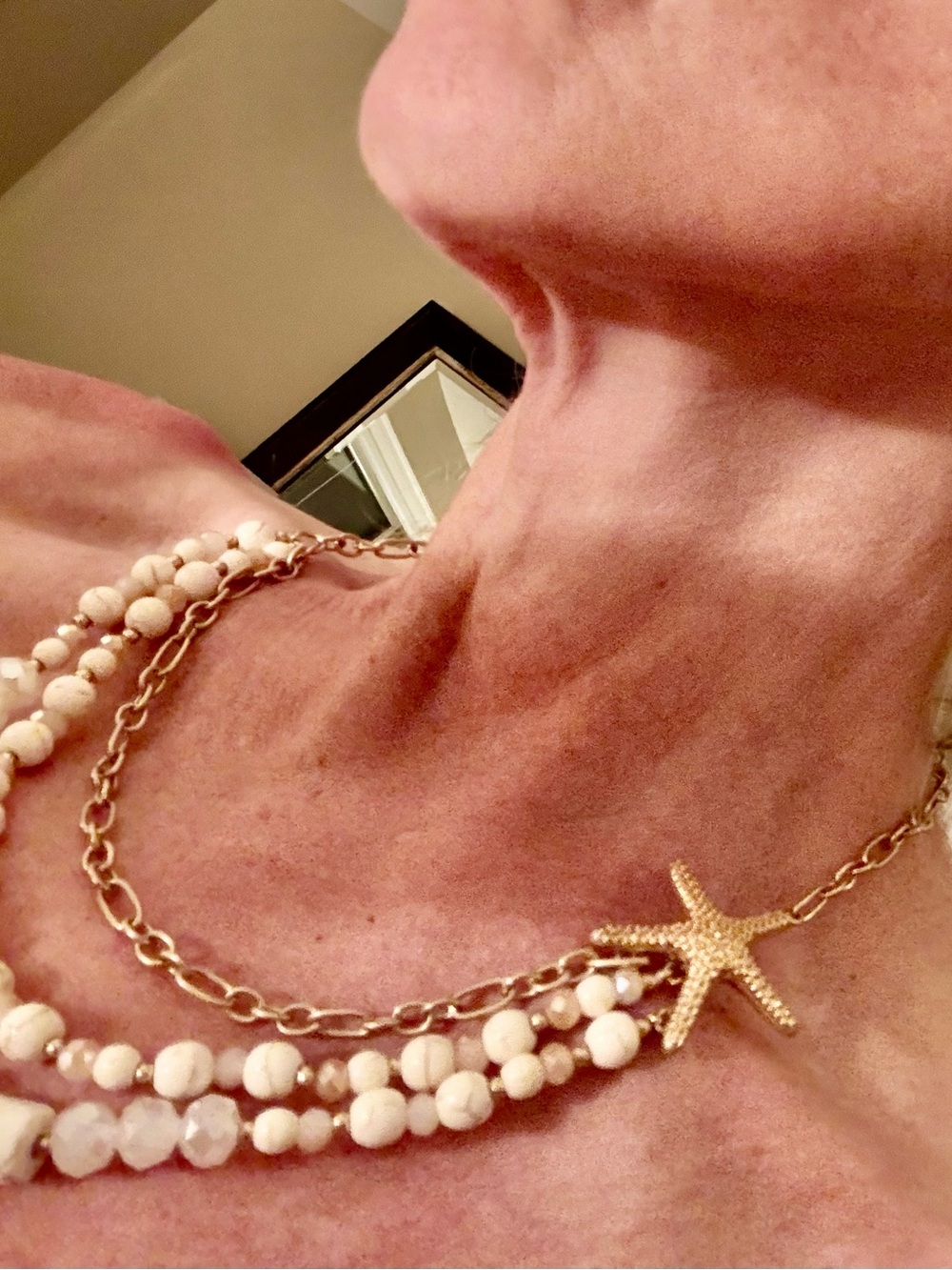 Tommy Bahama NWT starfish three layer necklace - Picture 2 of 8